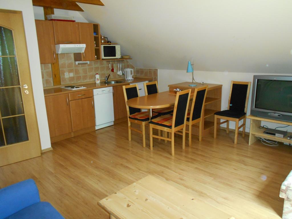 Železná Ruda Apartmany Base Camp מראה חיצוני תמונה